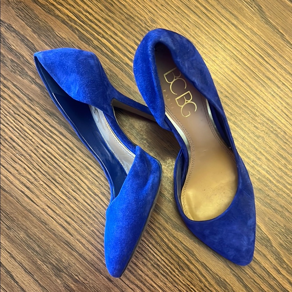 BCBG Women's Blue Suede Pumps